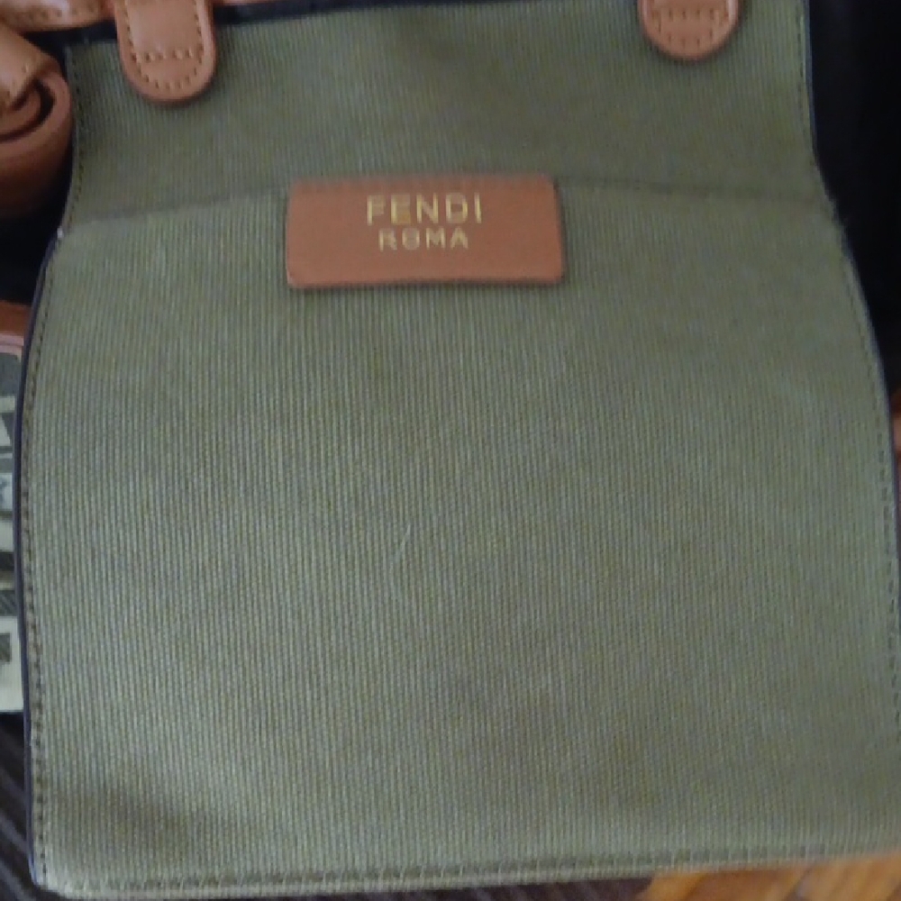 Fendi Medium Peek A Boo Tote GUC - Picture 3 of 11